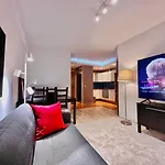Appartamento Decor 3 Metro Fast Wifi 1gbs 80'tv Hbo Appletv