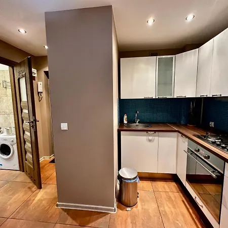 Apartment Decor 3 Metro Fast Wifi 1gbs 80'tv Hbo Appletv *