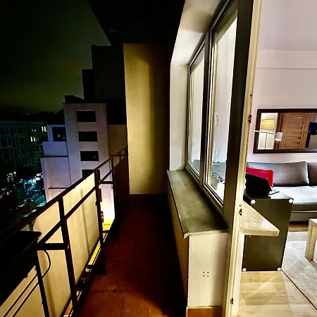 Decor 3 Metro Fast Wifi 1gbs 80'tv Hbo Appletv Apartment *