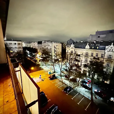 Decor 3 Metro Fast Wifi 1gbs 80'tv Hbo Appletv Warsaw