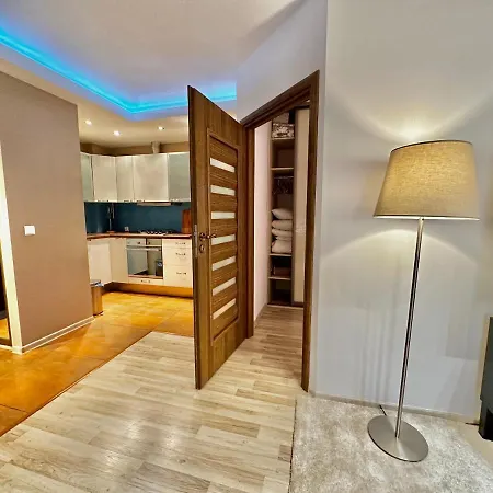 Decor 3 Metro Fast Wifi 1gbs 80'tv Hbo Appletv *